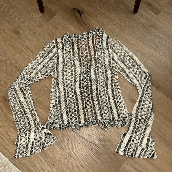 Zara Ruffled Cardigan - Picture 7 of 7